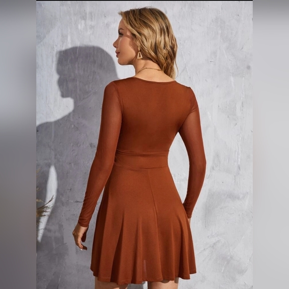 SHEIN Unity Contrast Mesh Overlap Collar Fit And Flare Dress Size Medium M - Picture 2 of 10